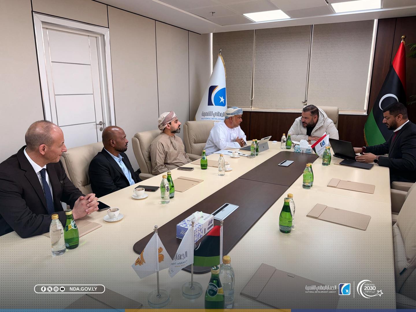 الجهاز الوطني للتنمية يستقبل وفدًا رفيع المستوى من جهاز الاستثمار العُماني لبحث شراكات استراتيجية